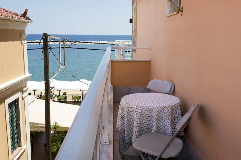 Molos Hotel Limenaria  Exteriör bild